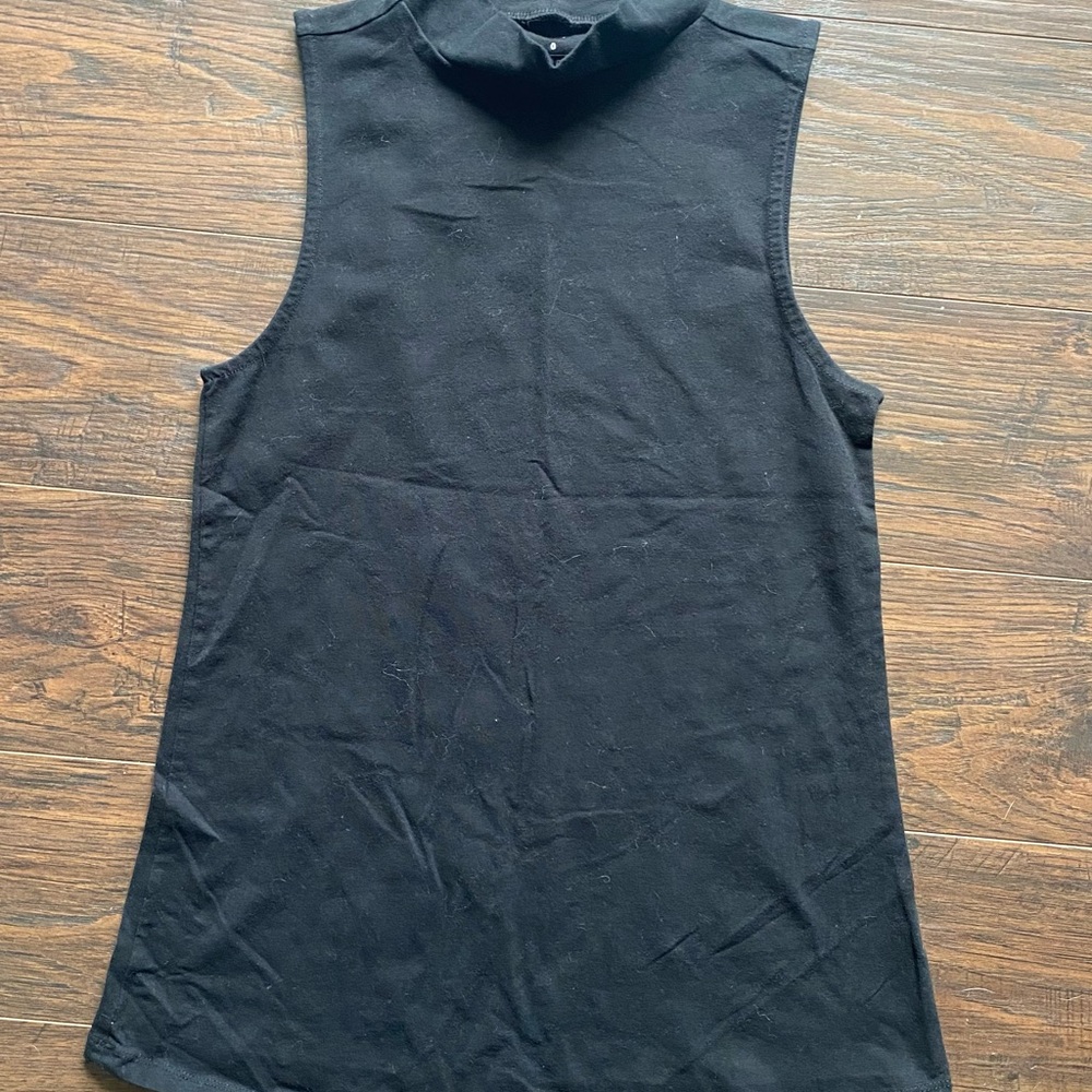 Torrid Black Sleeveless Muscle Tee with Mandarin Collar